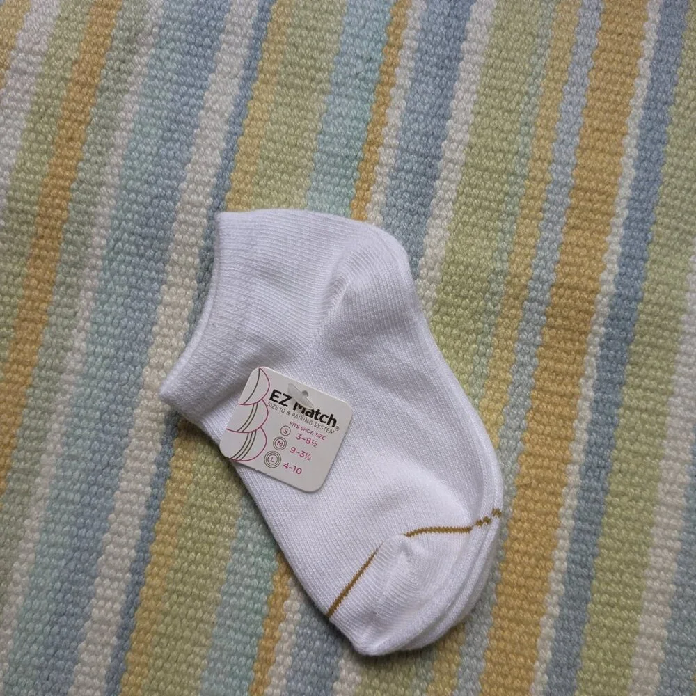 🛍️ BUNDLE ONLY | Three pairs of toddler socks